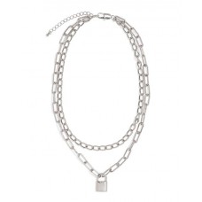 Lip-Locked Layered Chain Necklace